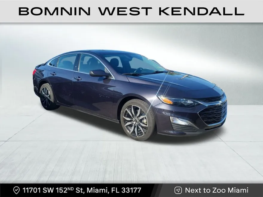 2022 Chevrolet Malibu RS photo 1