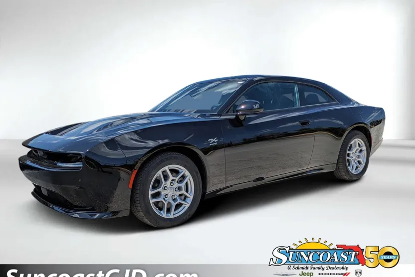 2025 Dodge Charger R/T photo 1