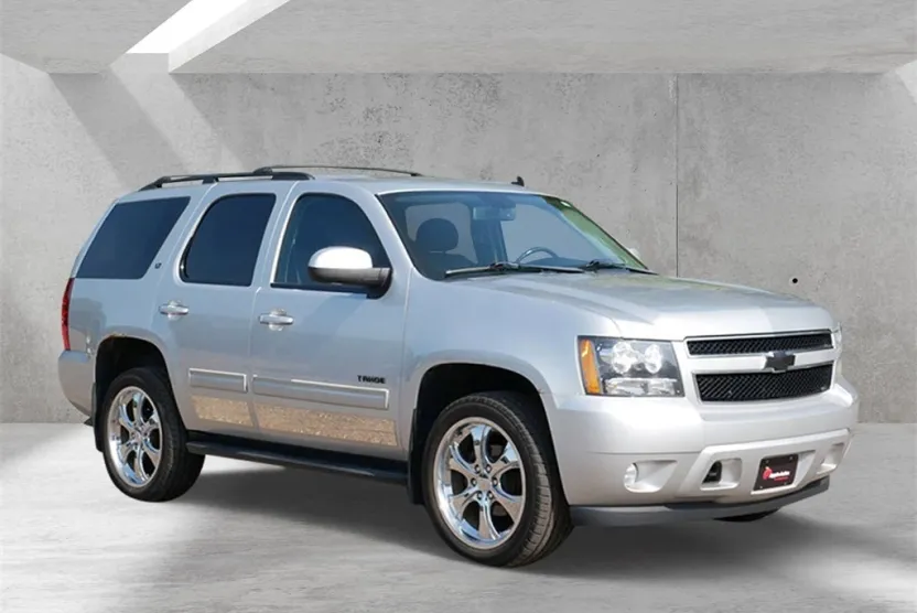 2012 Chevrolet Tahoe LT photo 1