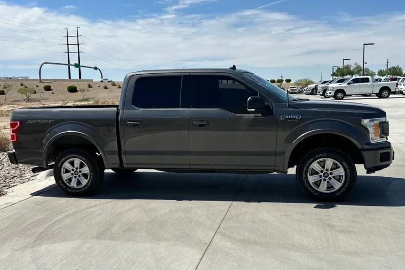 2018 Ford F-150 XLT photo 1