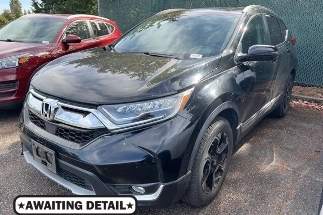 2018 Honda CR-V Touring photo 1