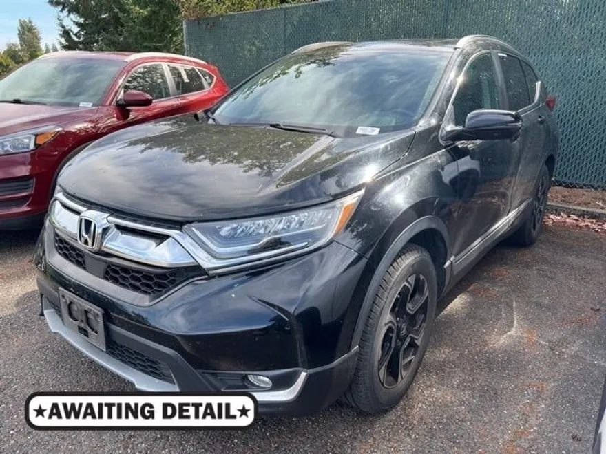 2018 Honda CR-V Touring photo 1