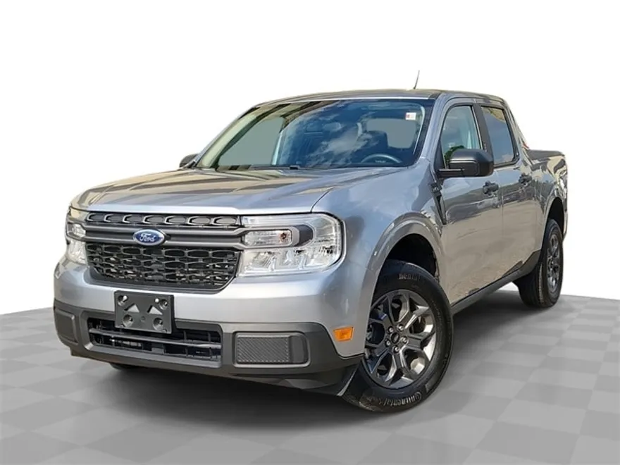 2023 Ford Maverick XLT photo 1