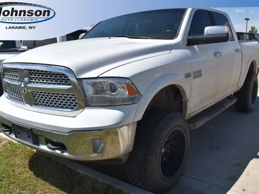 2016 Ram 1500 Laramie photo 1