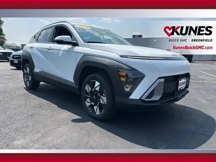 2025 Hyundai Kona SEL photo 1