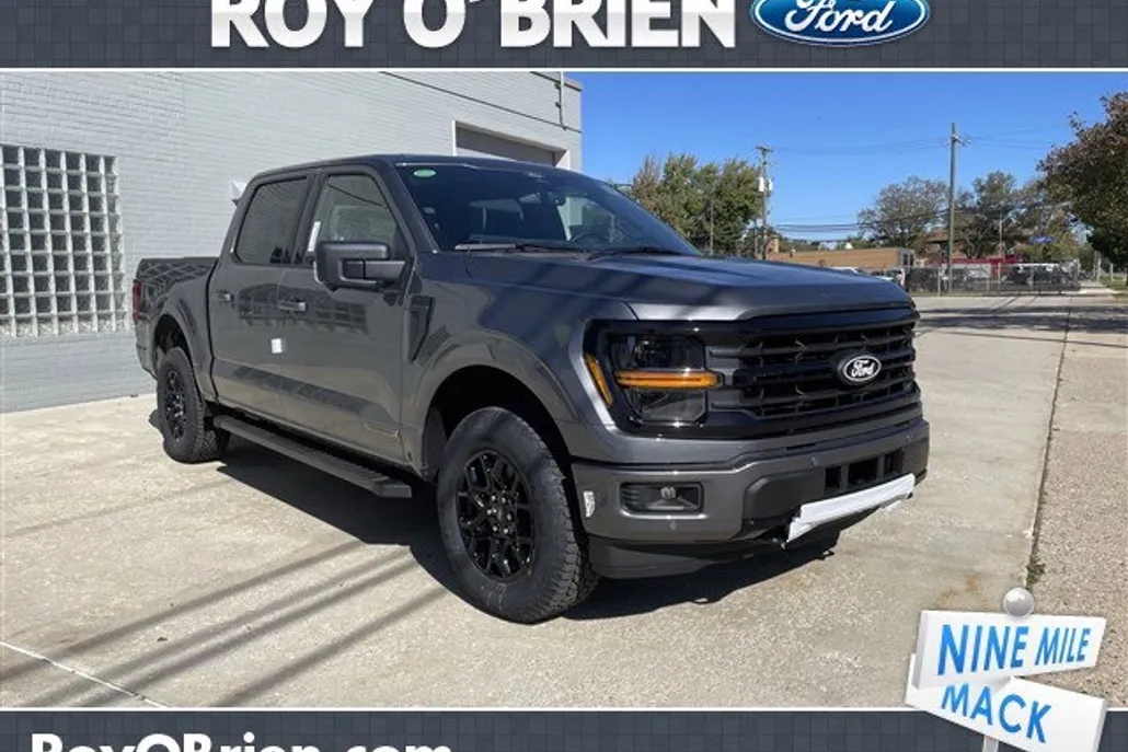 2025 Ford F-150 XLT photo 1