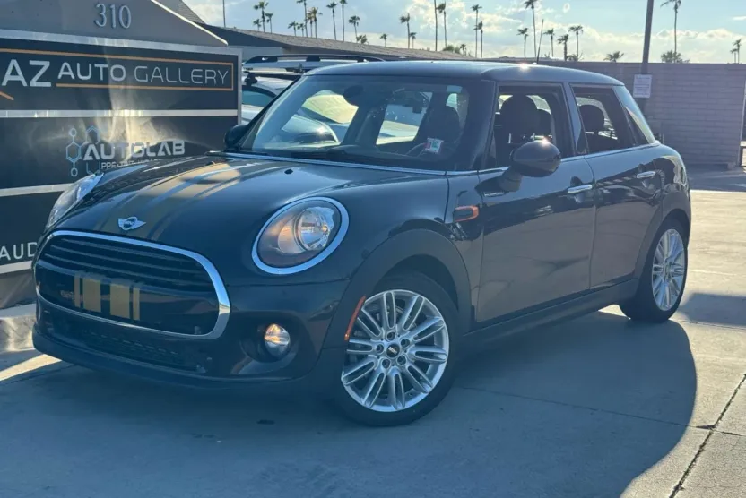 2016 Mini Cooper 4 Door Hardtop S photo 1