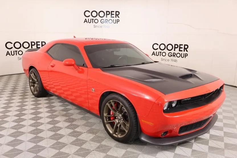 2021 Dodge Challenger R/T Scat Pack photo 1