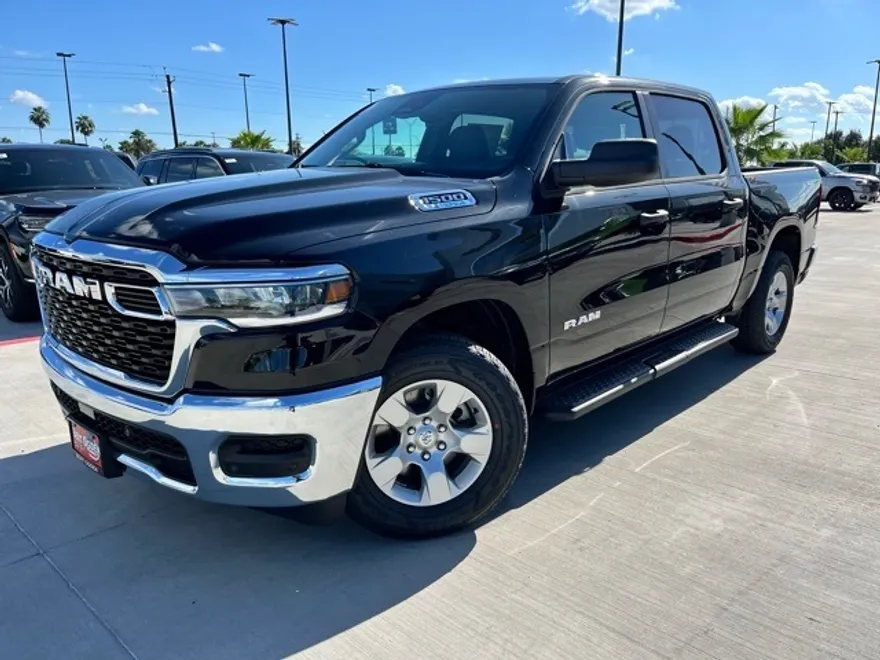 2025 Ram 1500 Tradesman photo 1