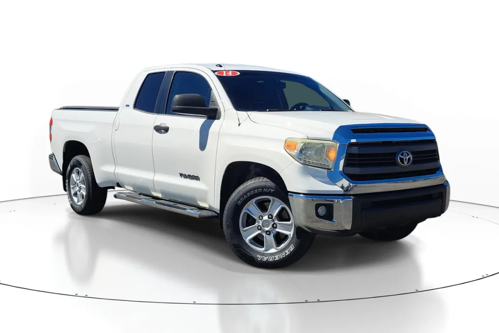 2014 Toyota Tundra SR5 Double Cab photo 1