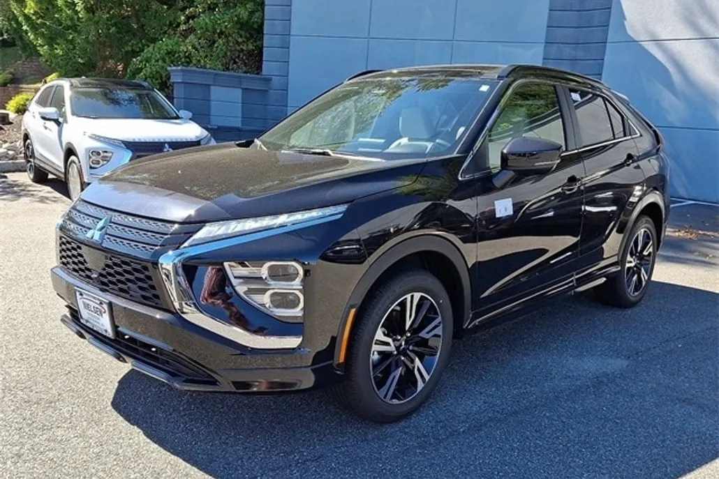 2026 Mitsubishi Eclipse Cross SEL photo 1