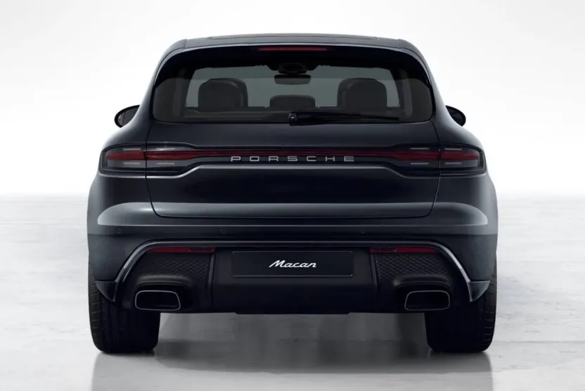 2026 Porsche Macan T photo 1