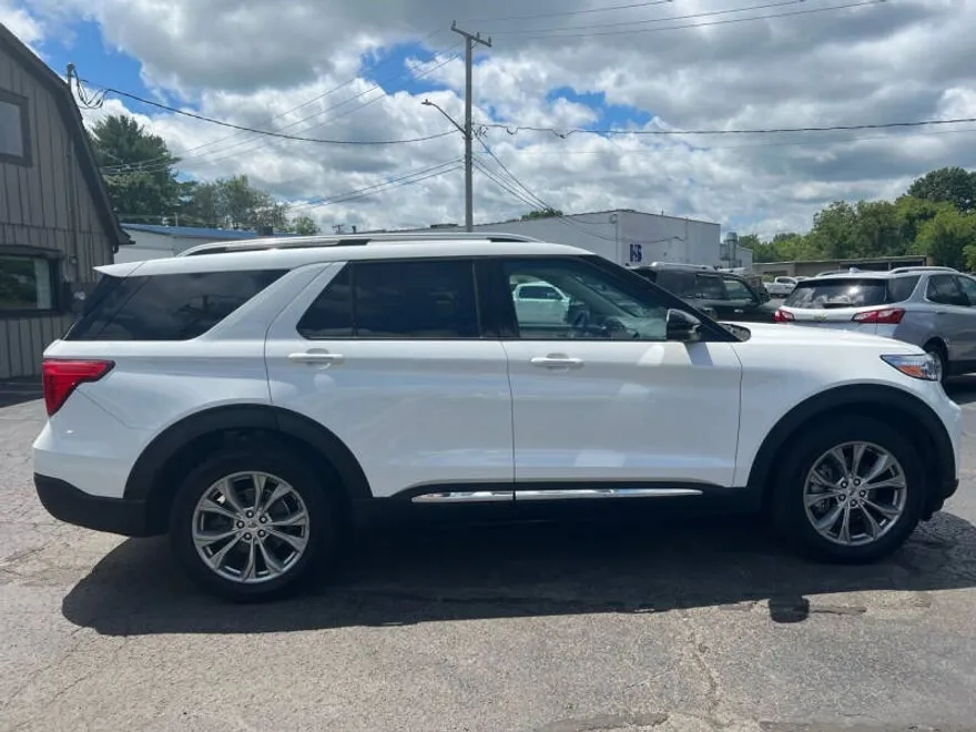 2021 Ford Explorer Limited photo 1