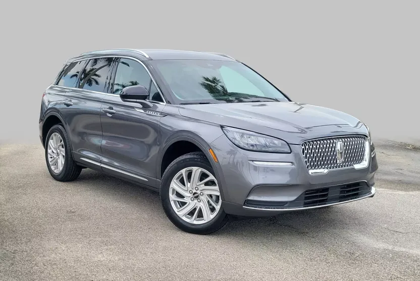 2022 Lincoln Corsair Standard photo 1