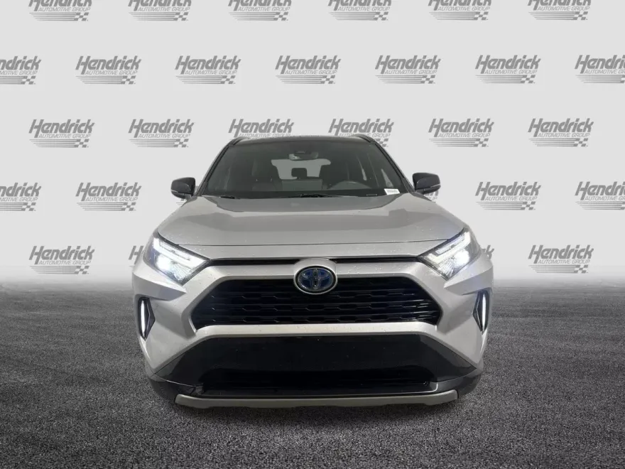 2024 Toyota RAV4 Hybrid XSE photo 1