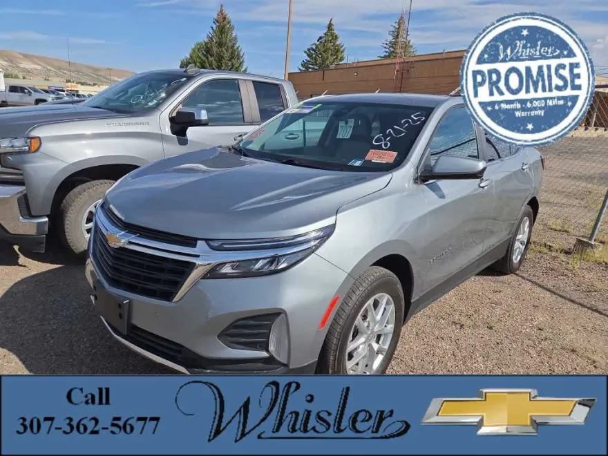 2023 Chevrolet Equinox LT photo 1