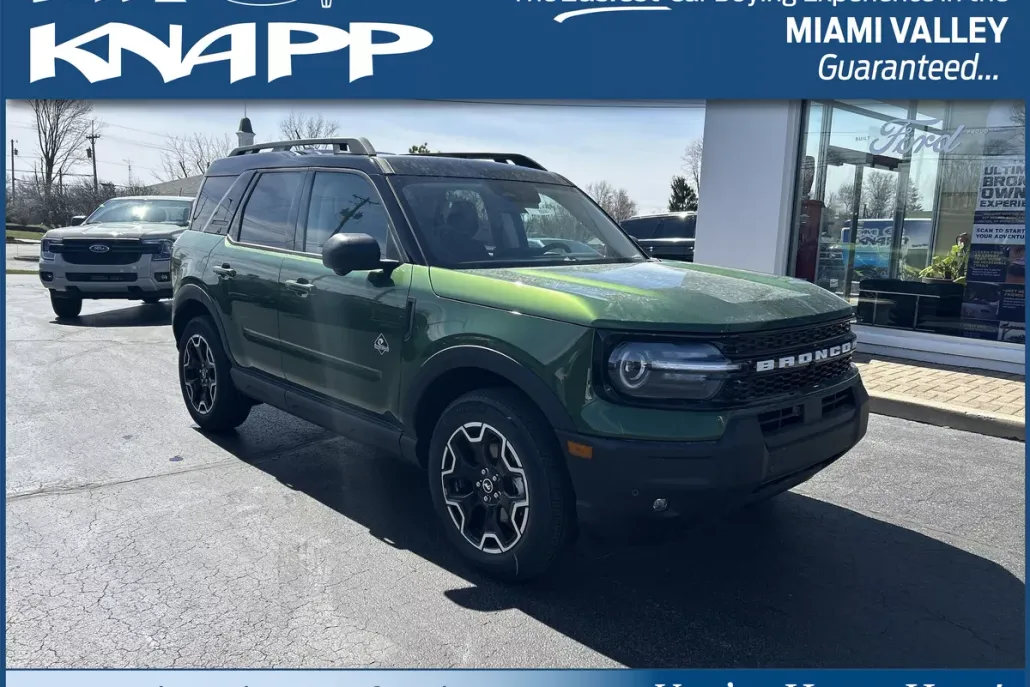 2025 Ford Bronco Sport Outer Banks photo 1