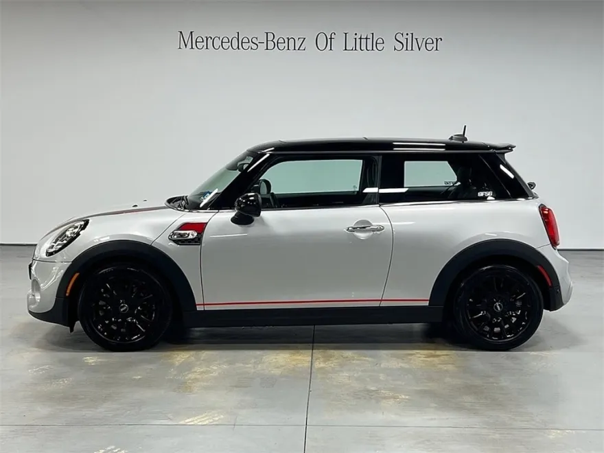 2019 Mini Cooper 2 Door Hardtop S photo 1
