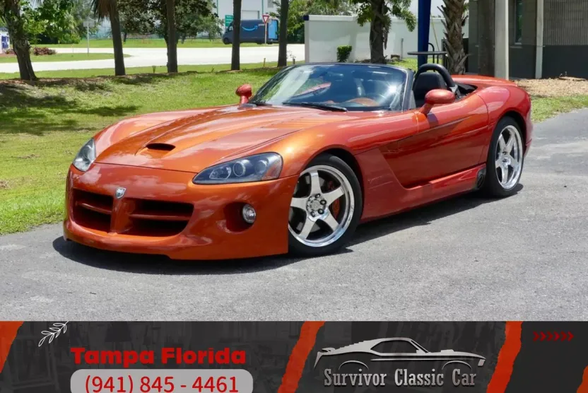 2005 Dodge Viper SRT10 photo 1
