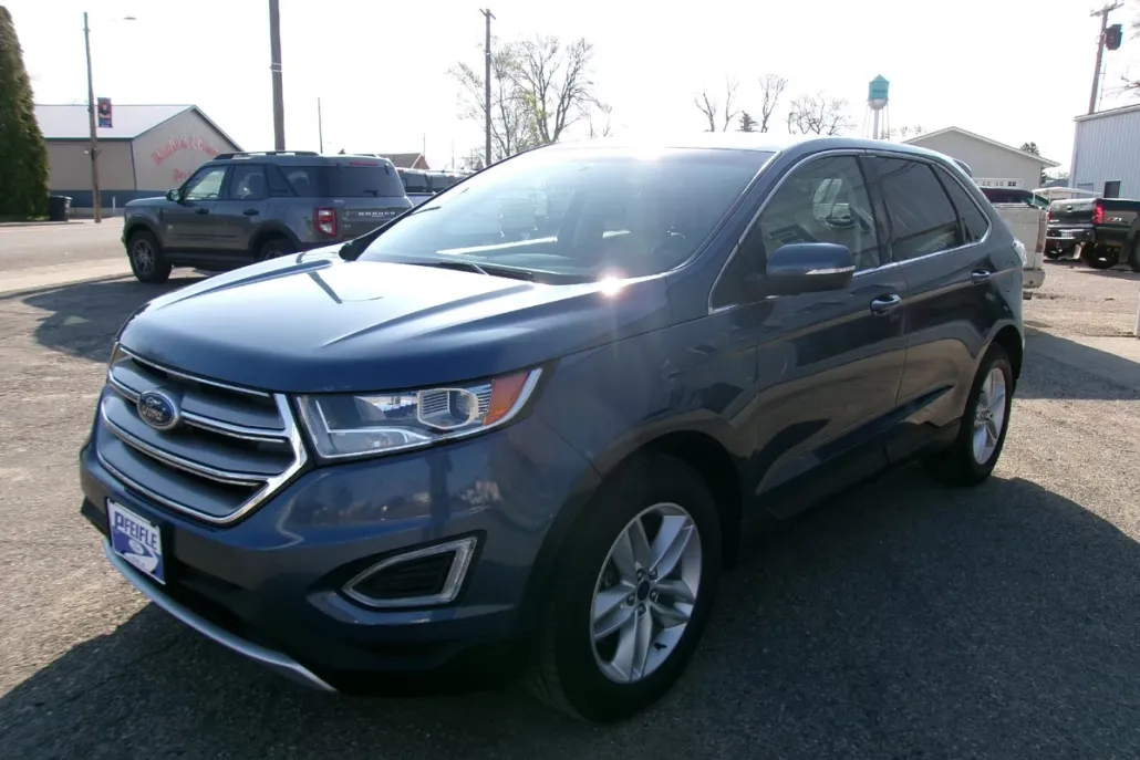 2018 Ford Edge SEL photo 1