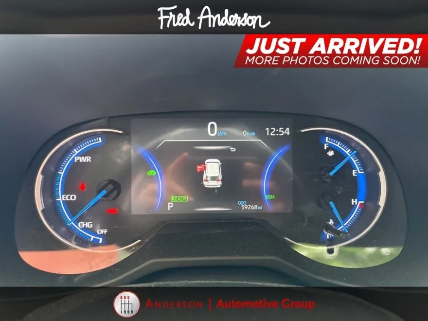 2023 Toyota RAV4 Hybrid XLE photo 1
