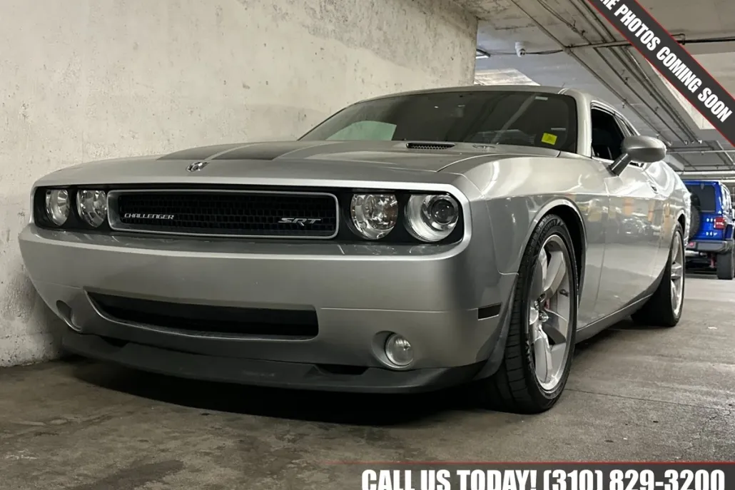 2009 Dodge Challenger SRT8 photo 1