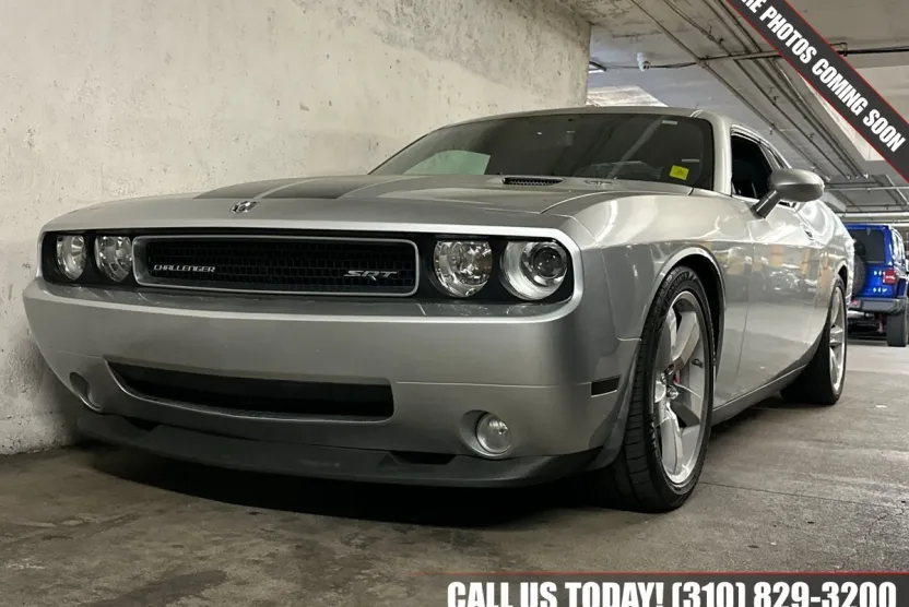 2009 Dodge Challenger SRT8 photo 1