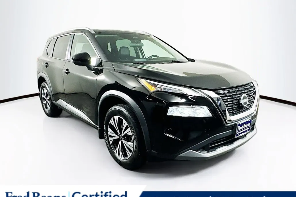 2022 Nissan Rogue SV photo 1