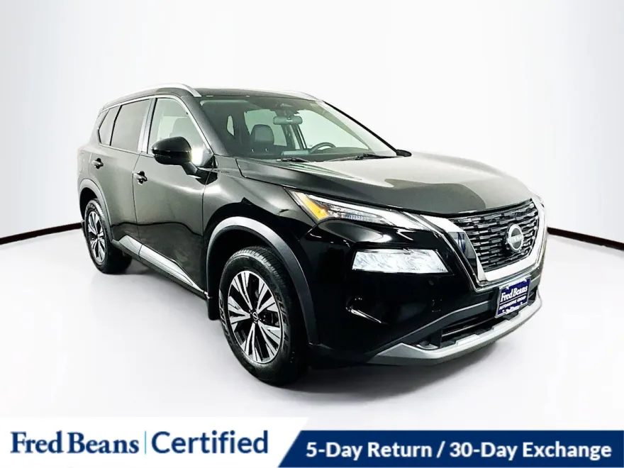 2022 Nissan Rogue SV photo 1