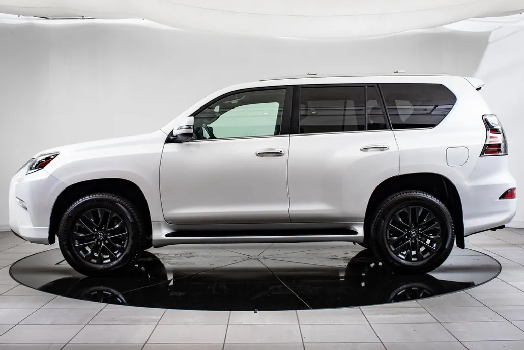 2023 Lexus GX 460 Premium photo 1