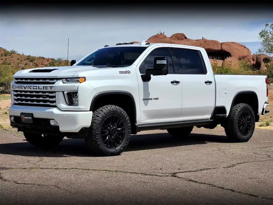 2022 Chevrolet Silverado 3500HD High Country photo 1