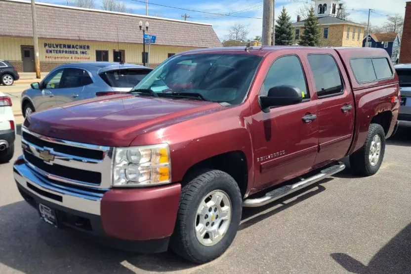 2009 Chevrolet Silverado 1500 LT photo 1