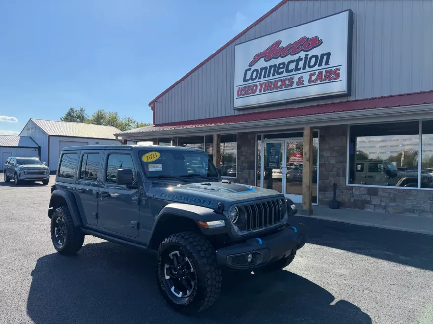 2024 Jeep Wrangler Rubicon 4xe photo 1