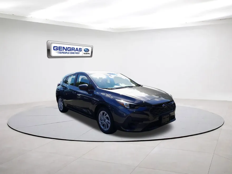 2025 Subaru Impreza Base photo 1