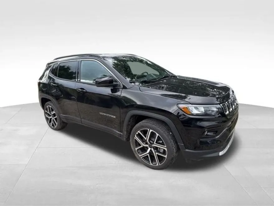 2025 Jeep Compass Limited photo 1