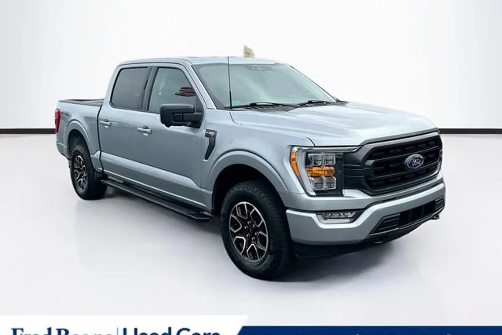 2023 Ford F-150 XLT photo 1