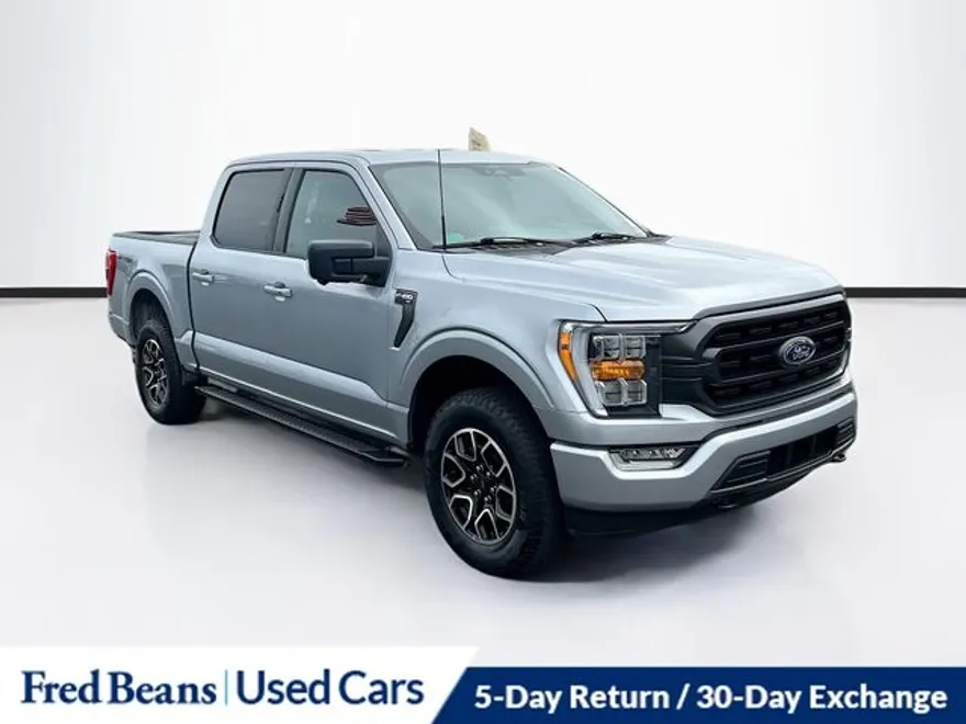 2023 Ford F-150 XLT photo 1