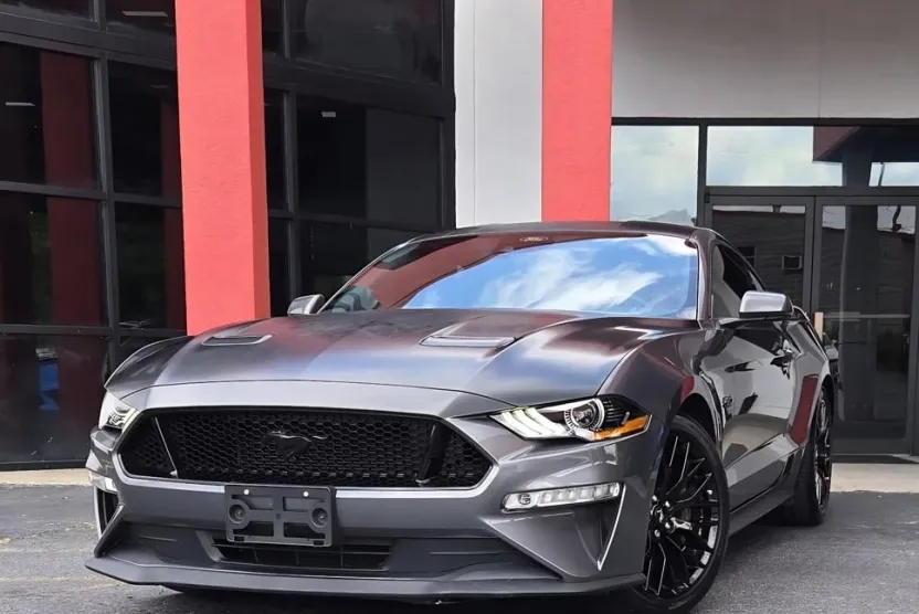 2021 Ford Mustang GT Premium photo 1