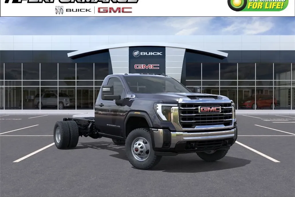 2025 Gmc Sierra 3500 HD Pro photo 1