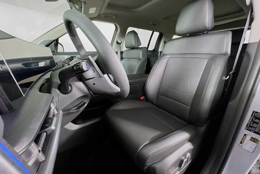 2026 Hyundai Santa Fe Limited photo 1