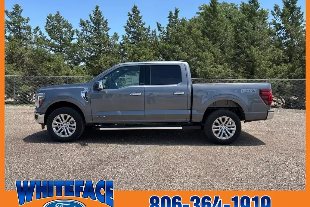 2025 Ford F-150 Lariat photo 1