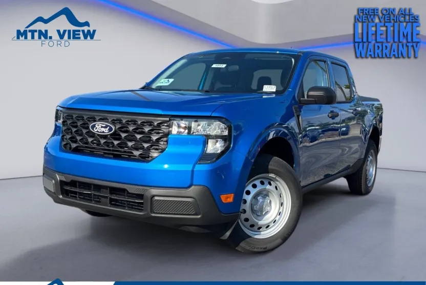 2025 Ford Maverick XL photo 1