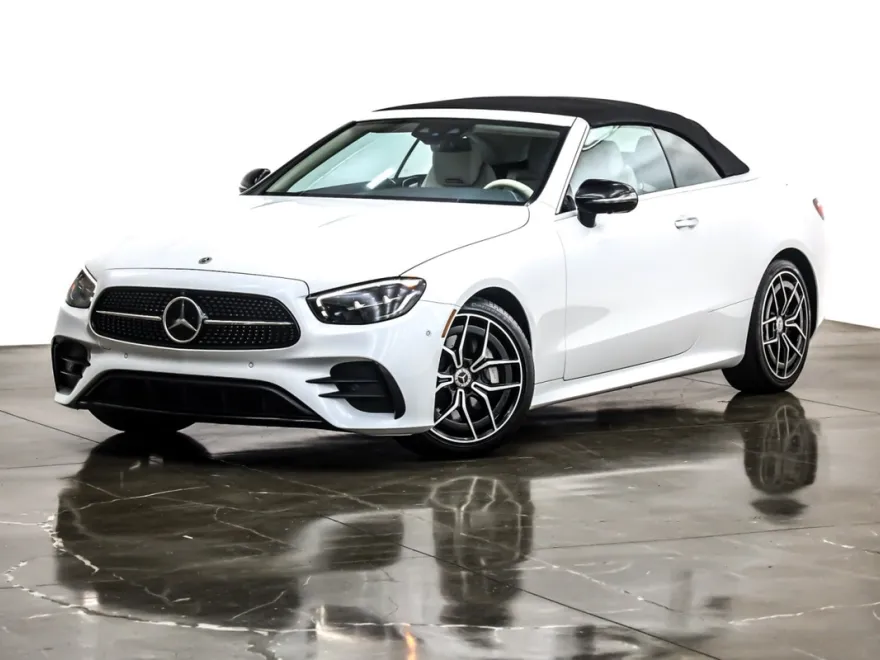 2022 Mercedes Benz E 450 Cabriolet photo 2