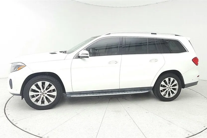 2018 Mercedes Benz GLS 450 photo 1
