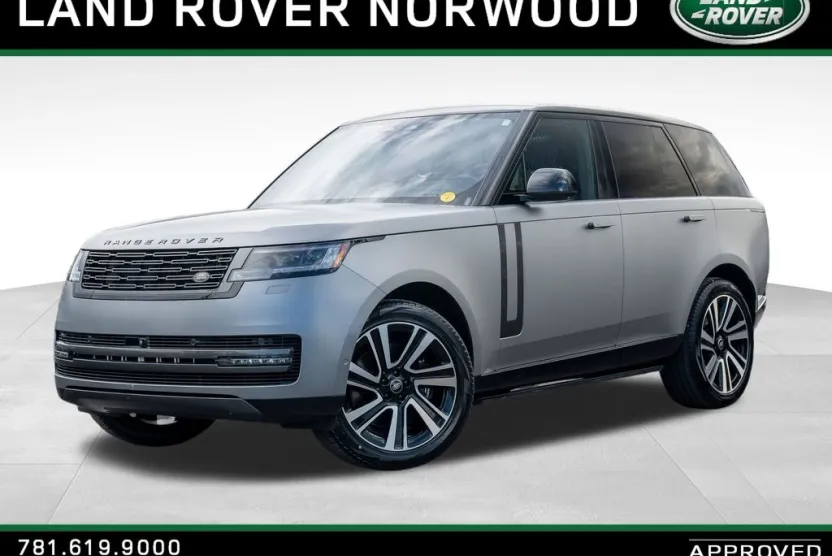 2023 Land Rover Range Rover SE photo 1