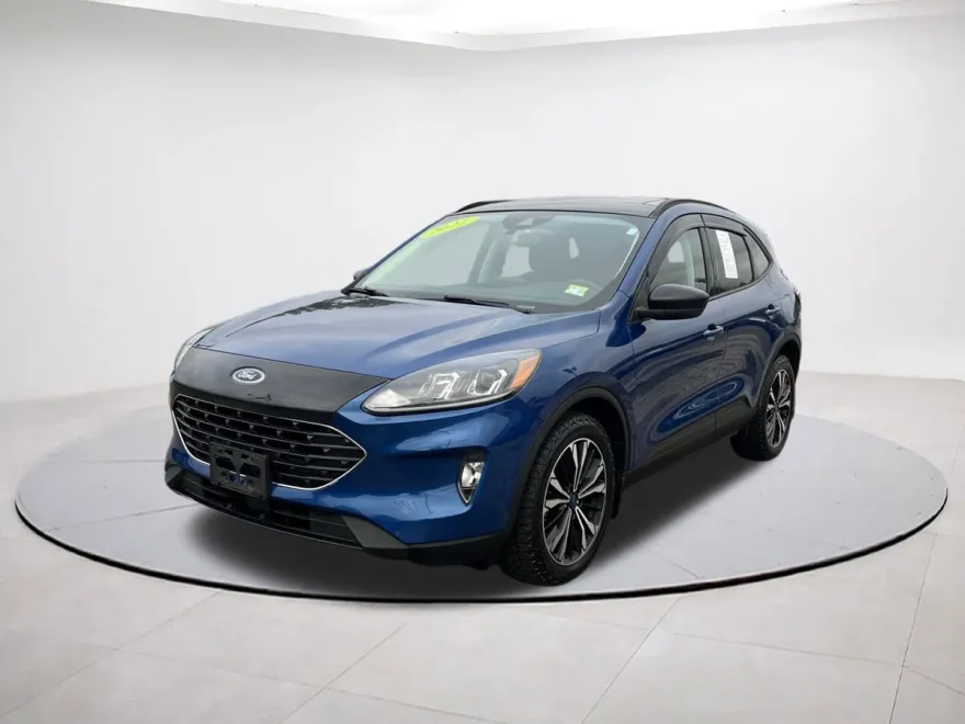 2022 Ford Escape SEL photo 1