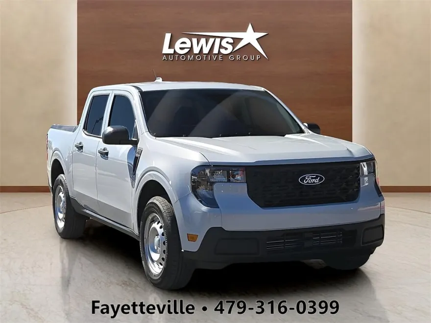 2025 Ford Maverick XL photo 1