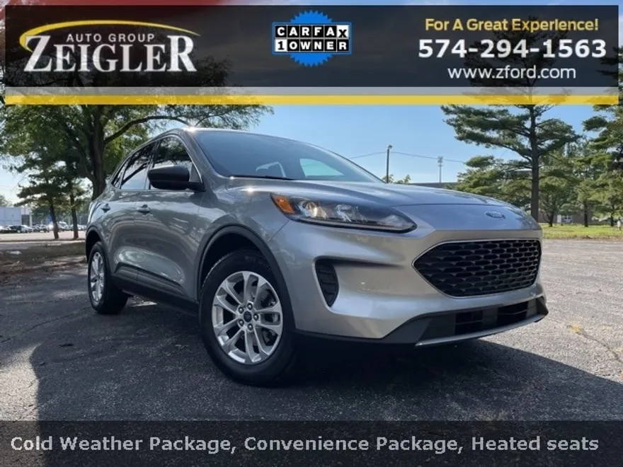 2022 Ford Escape SE photo 1
