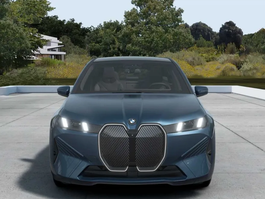 2026 Bmw iX photo 1