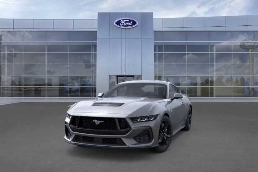 2025 Ford Mustang GT photo 1